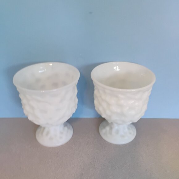 EO Brody Vintage Milk Glass Crinkle Design Planters, set of 2 - Picture 4 of 4